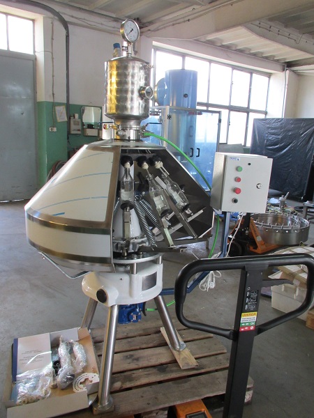 Riempitrici semiautomatiche per birra per piccoli birrifici.